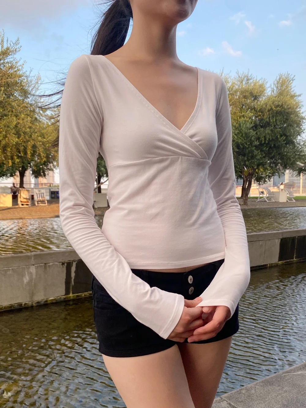 Brandy Melville Amara long sleeve top
